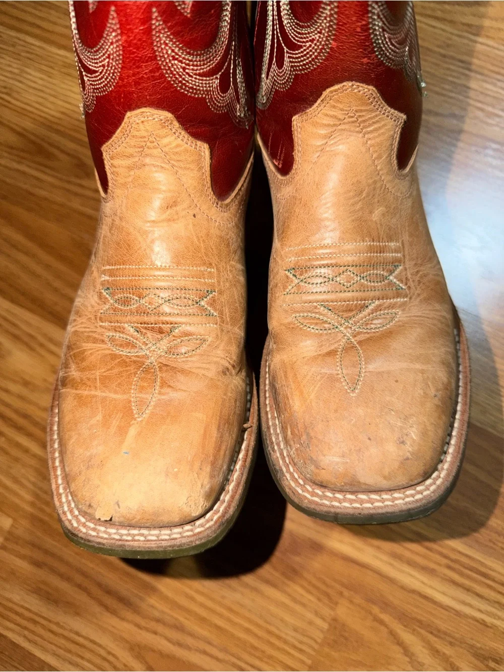 Cody James Leather Cowboy Boots Size 4 Big Kids